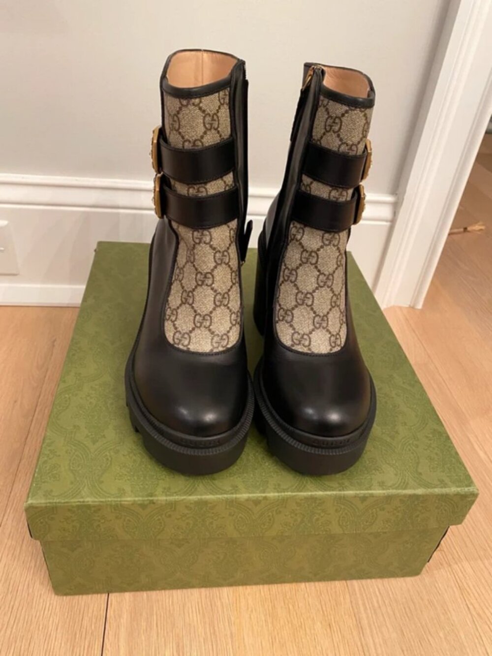 Gucci GG Logo Leather Boots